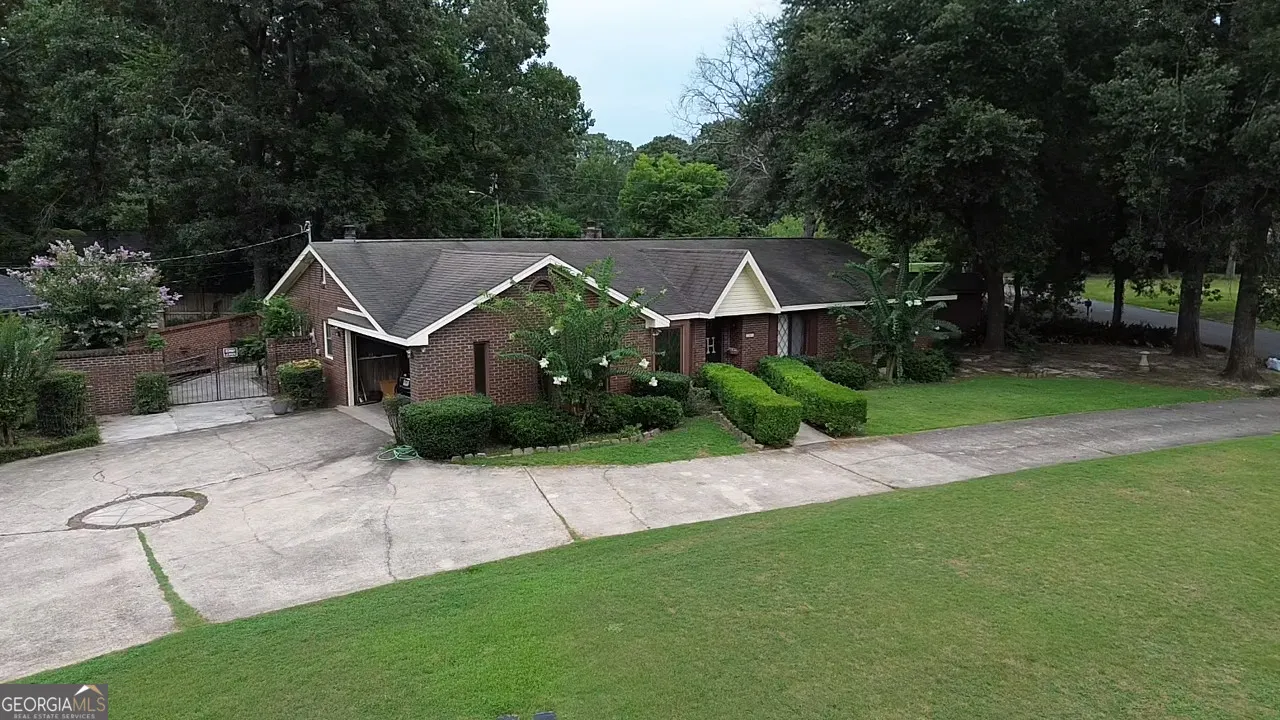 204 Tanglewood Drive