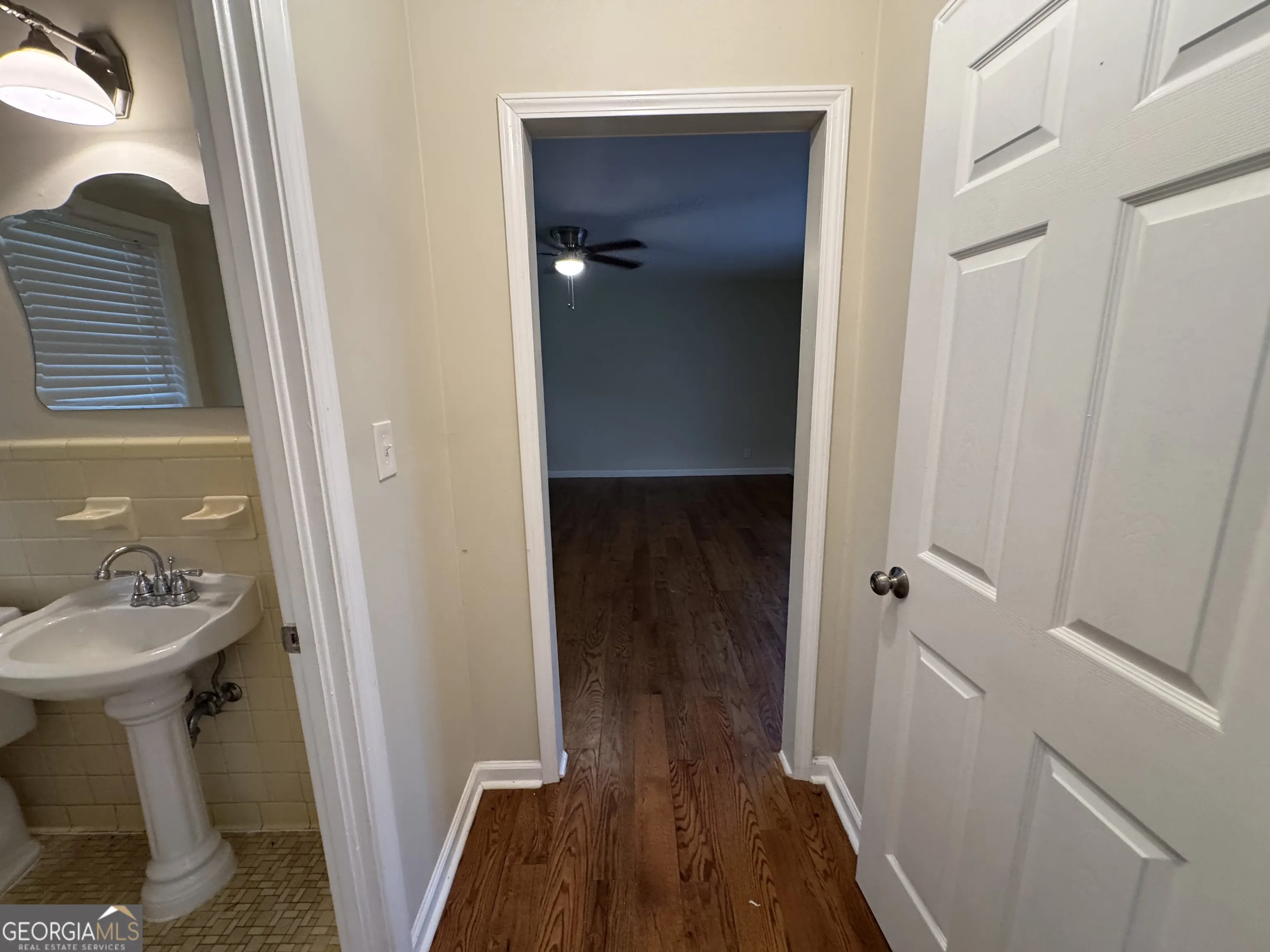 1810 Pine Forest Circle