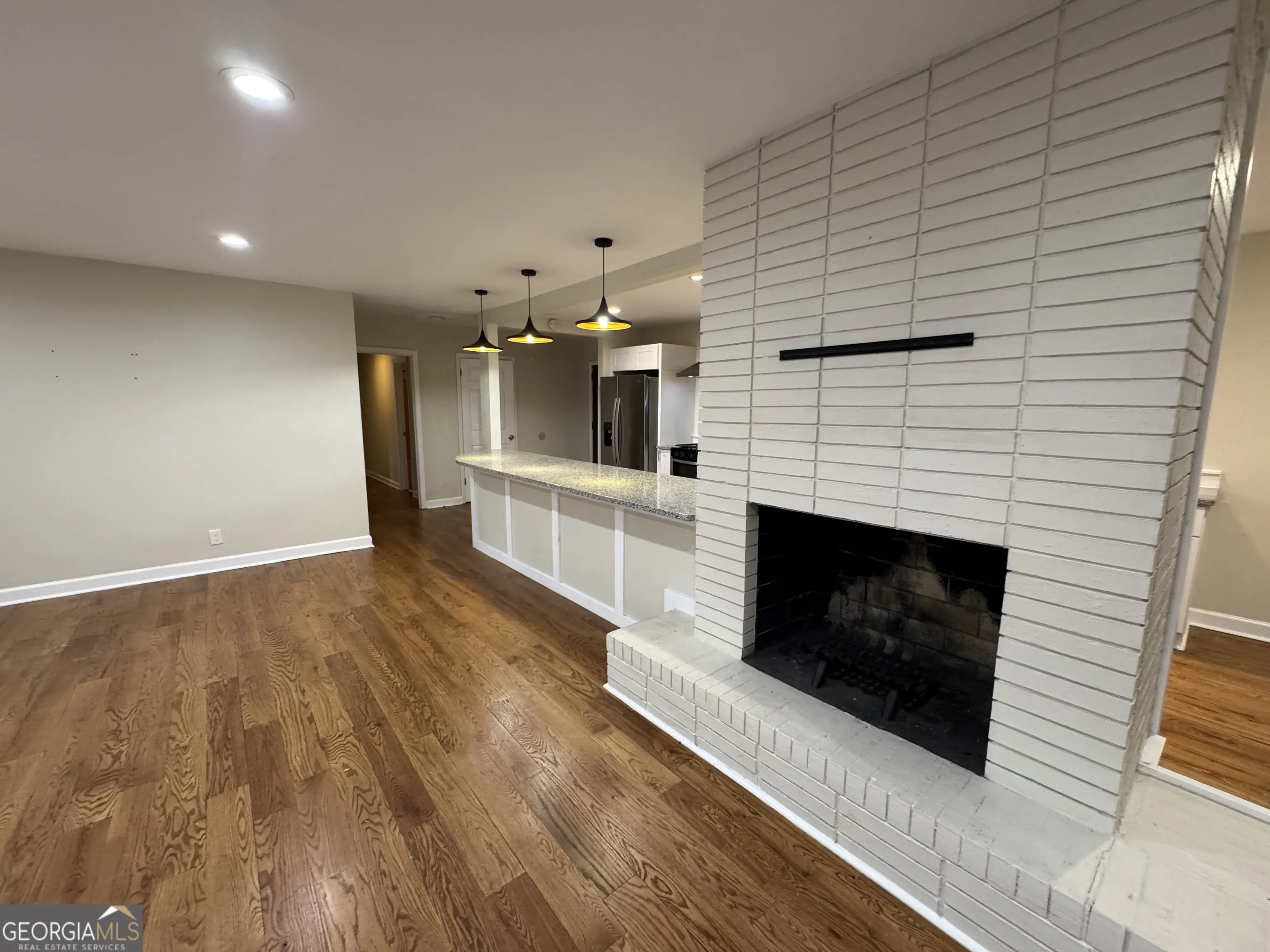 1810 Pine Forest Circle