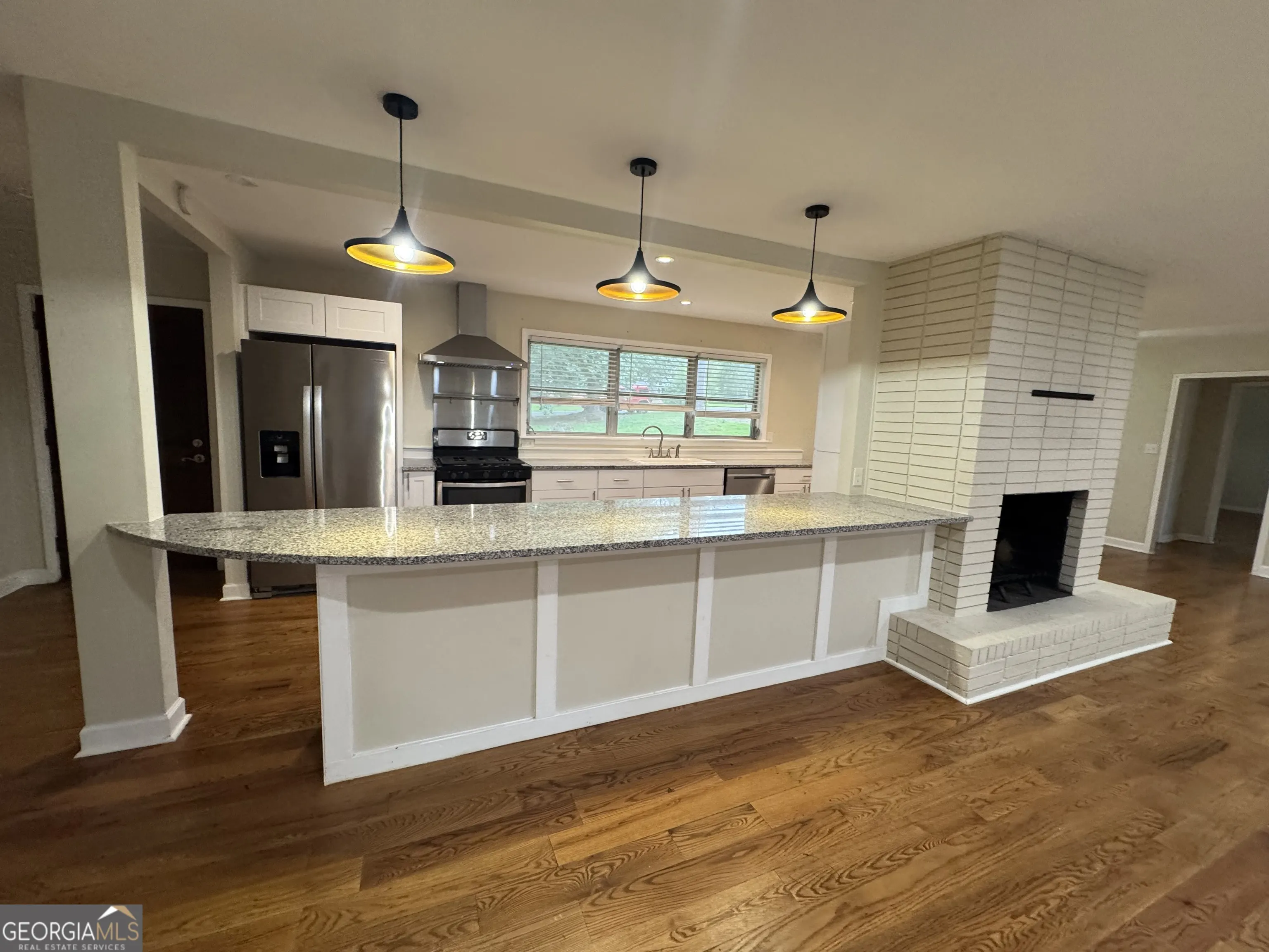 1810 Pine Forest Circle