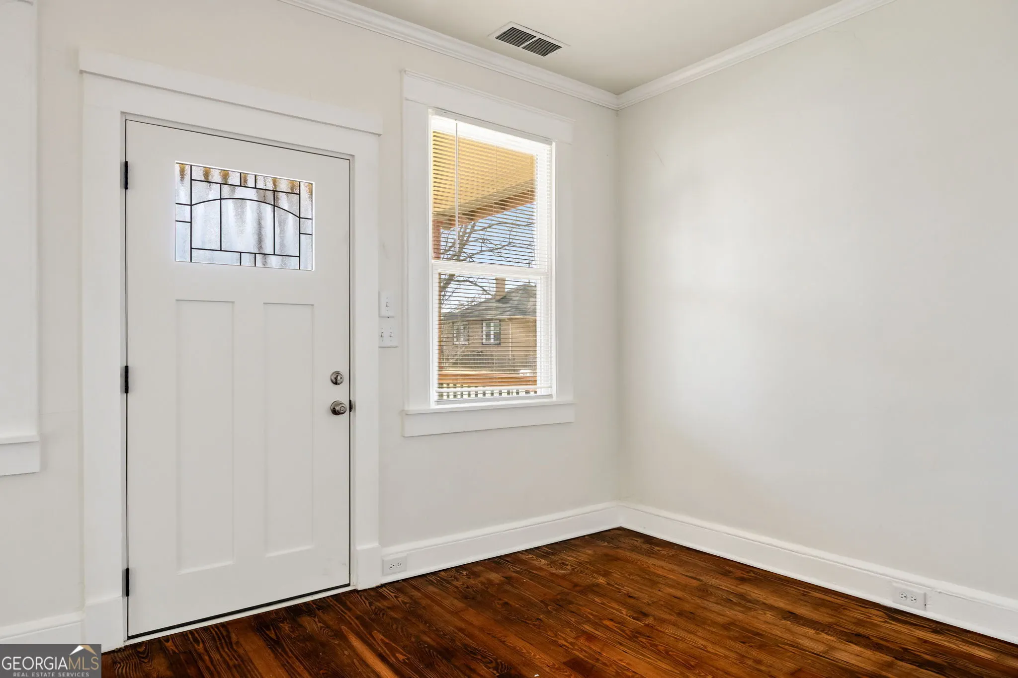 232 Litchfield Street