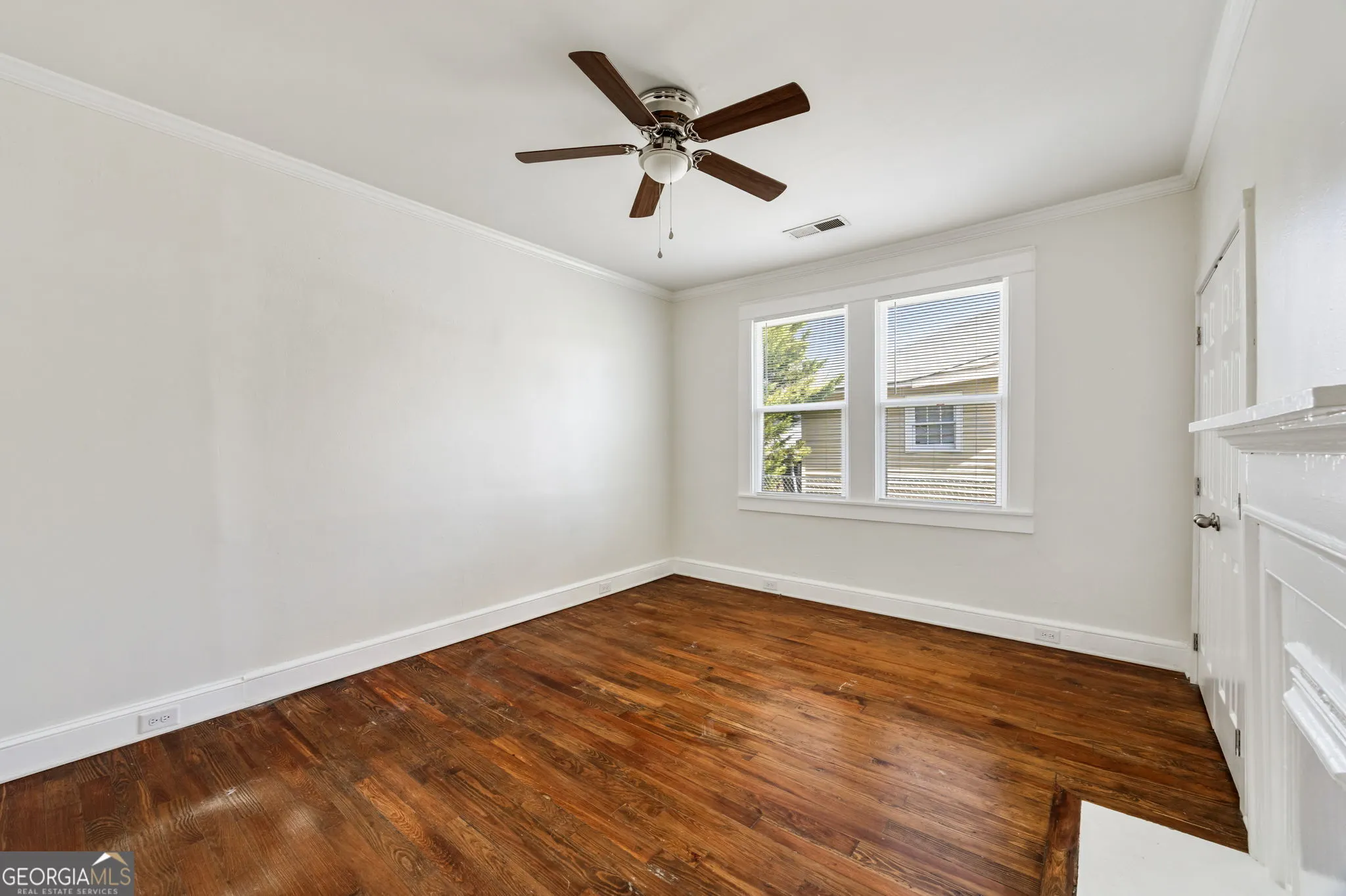 232 Litchfield Street