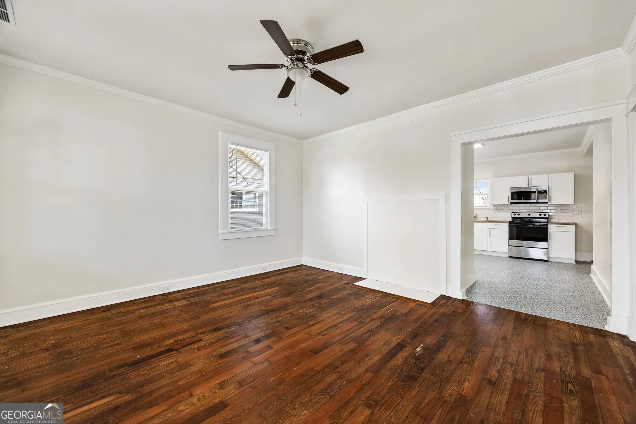 232 Litchfield Street
