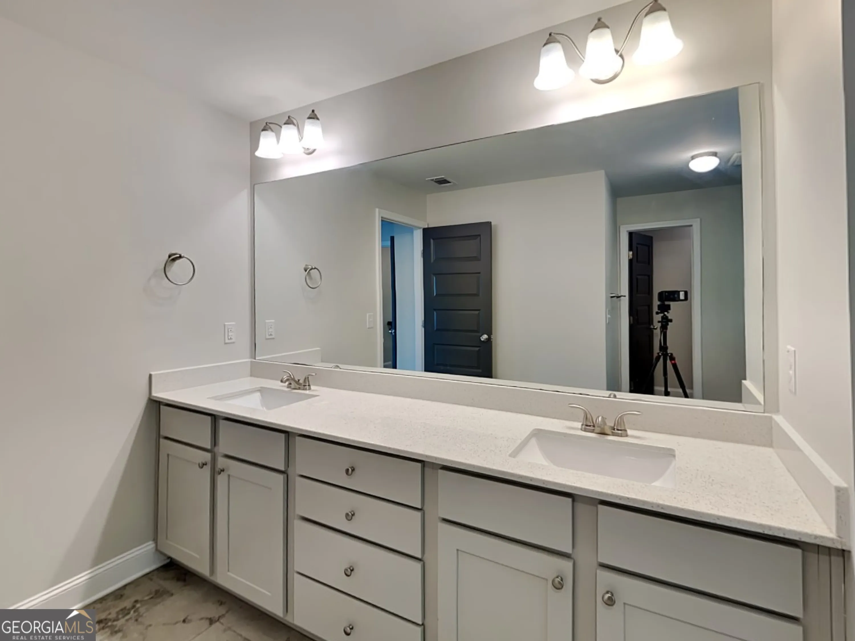 2943 Blue Stone Court