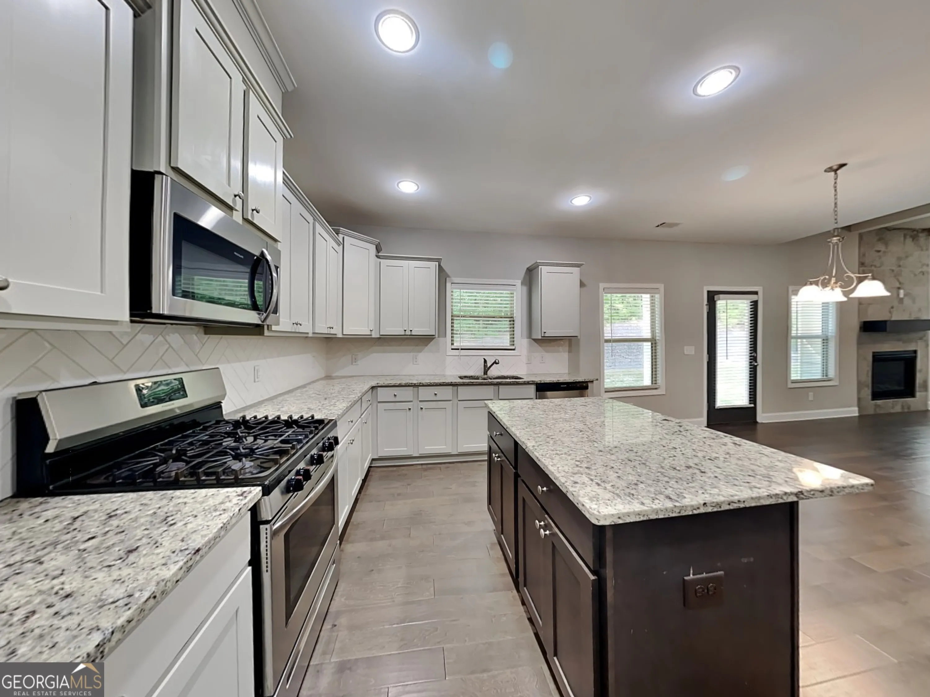 2943 Blue Stone Court