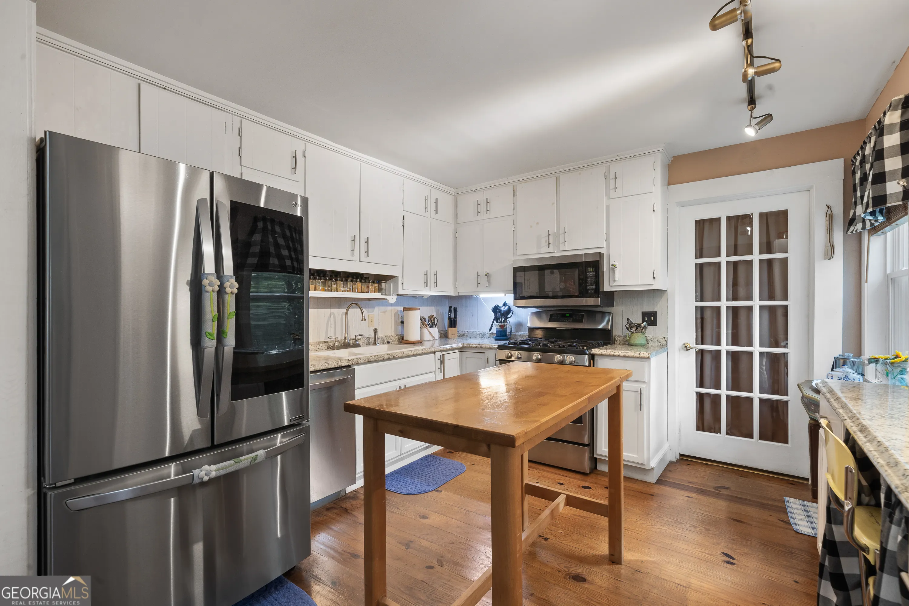 709 Barnes Mountain Road