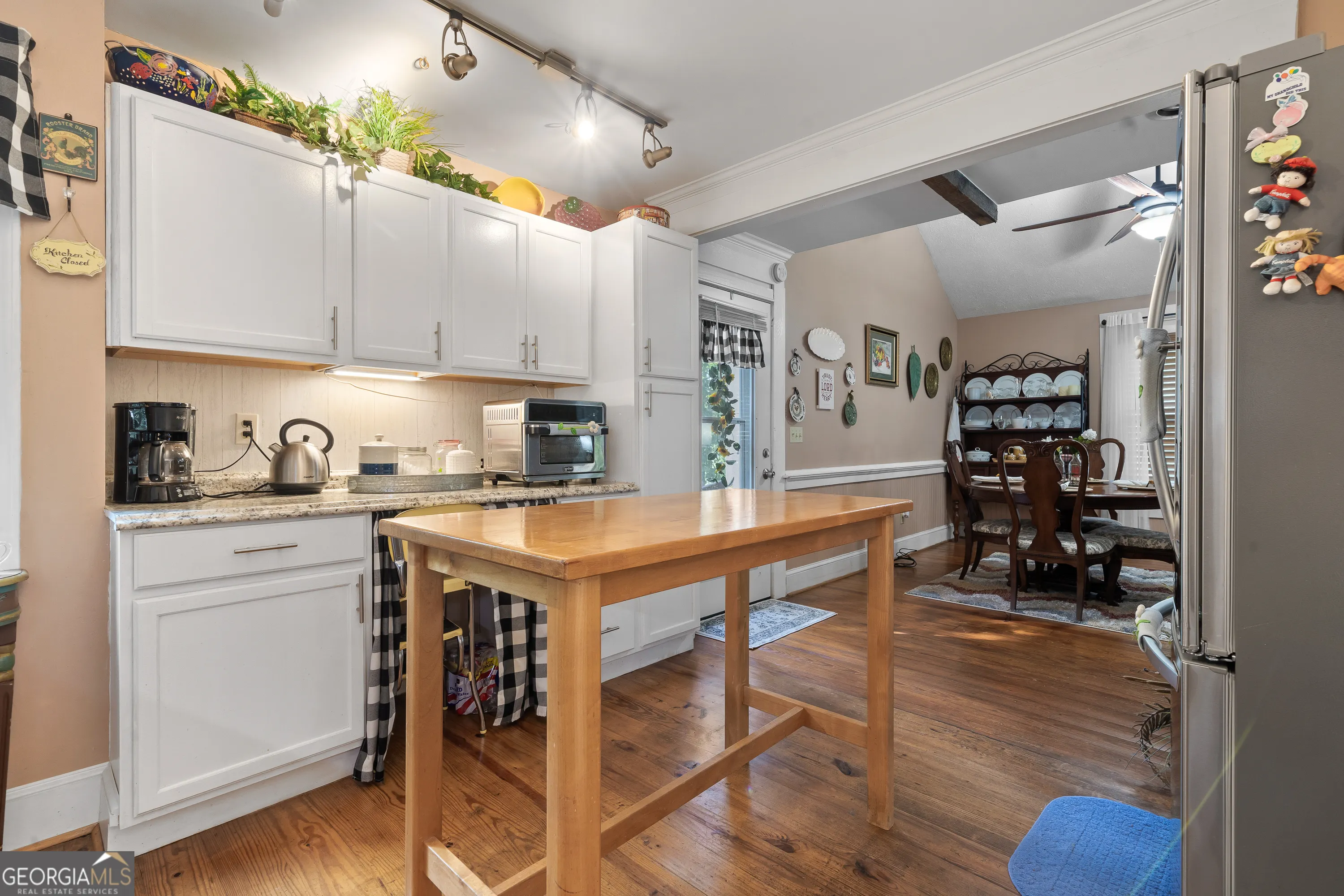 709 Barnes Mountain Road