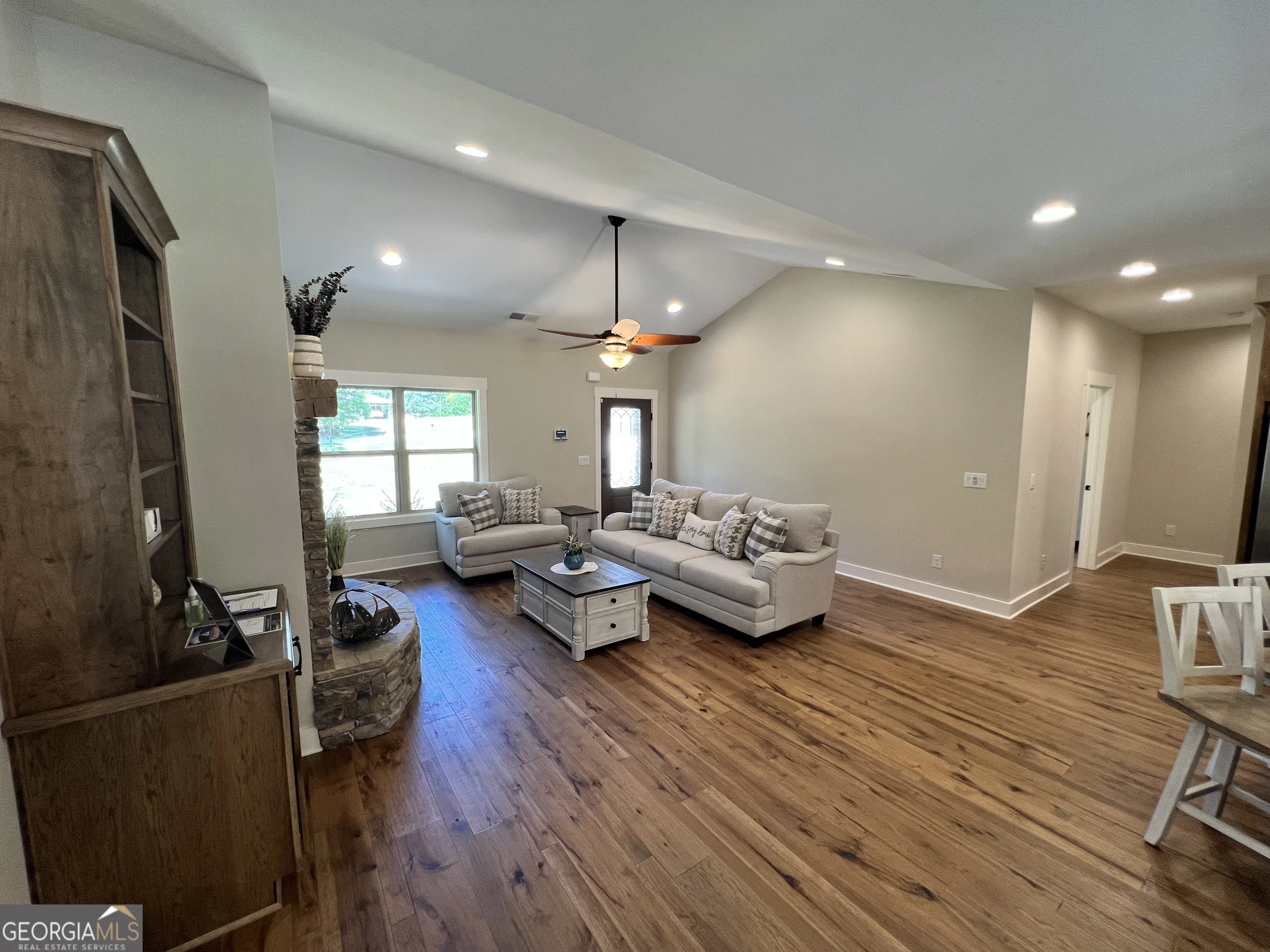 1841 FLAT SHOALS Road
