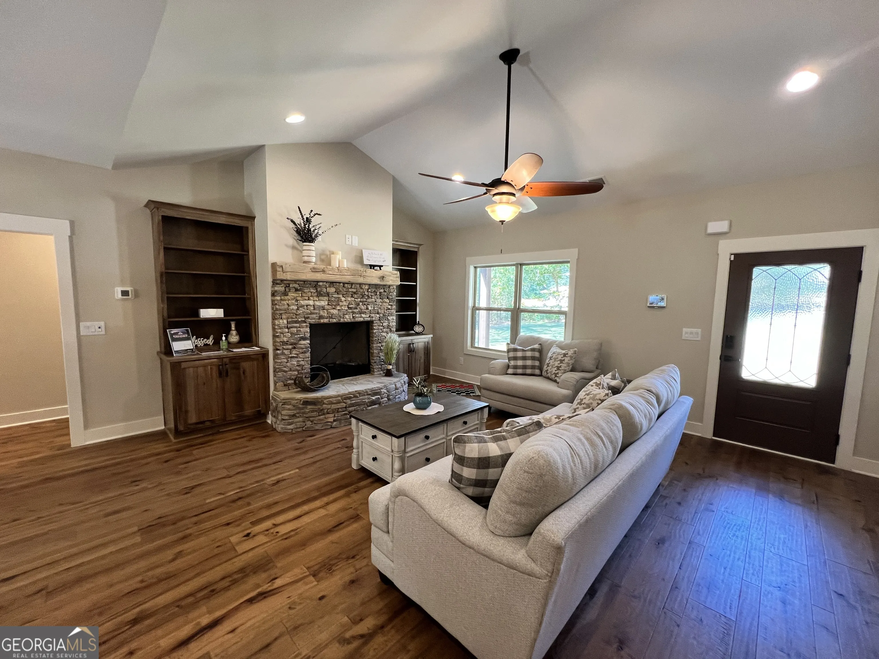 1841 FLAT SHOALS Road