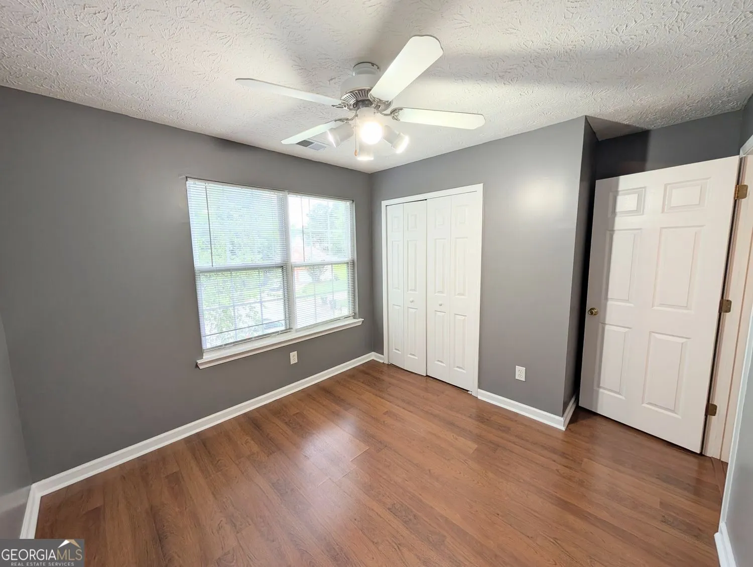 3405 Cascade Trail