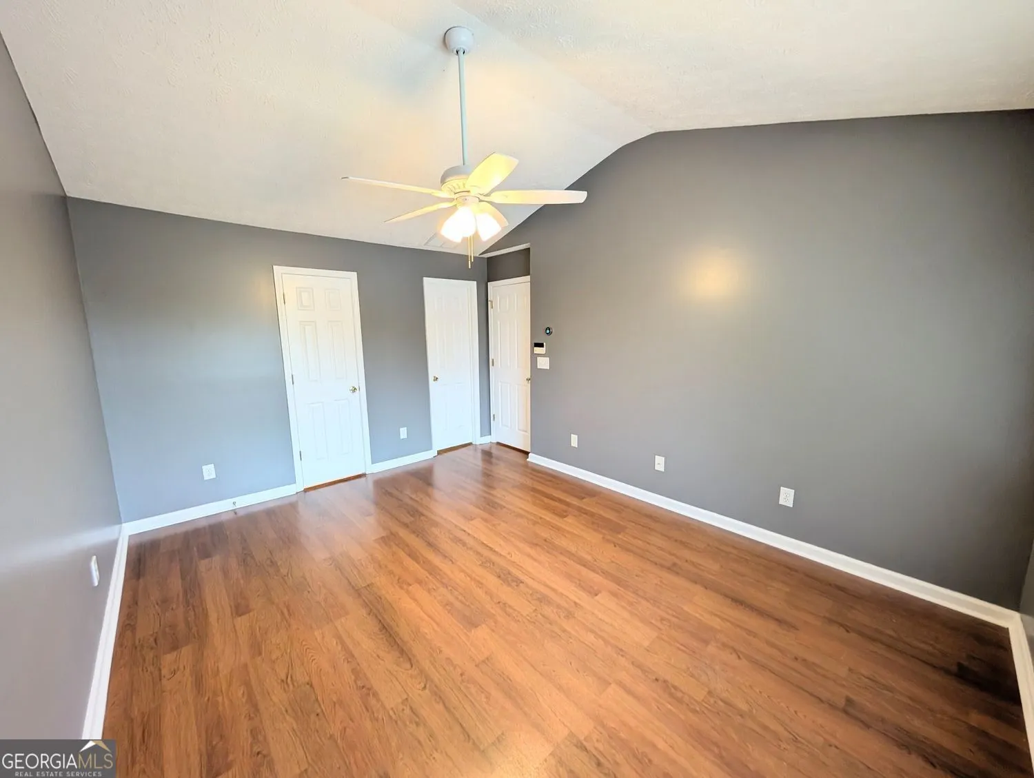 3405 Cascade Trail