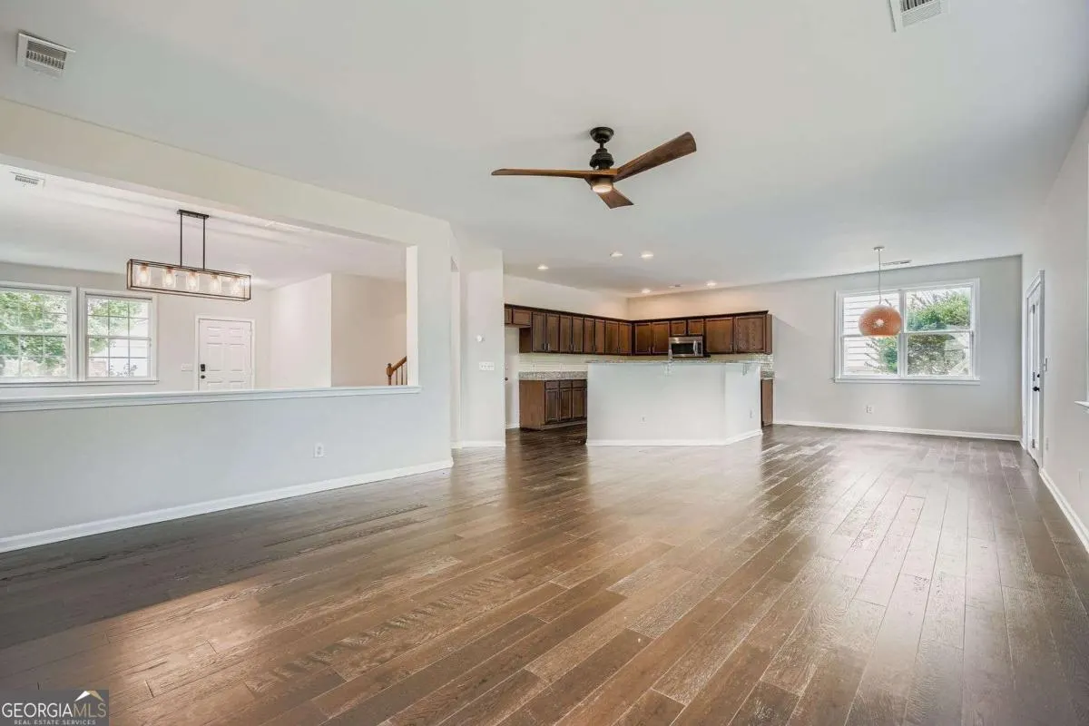 85 Parkmont Way