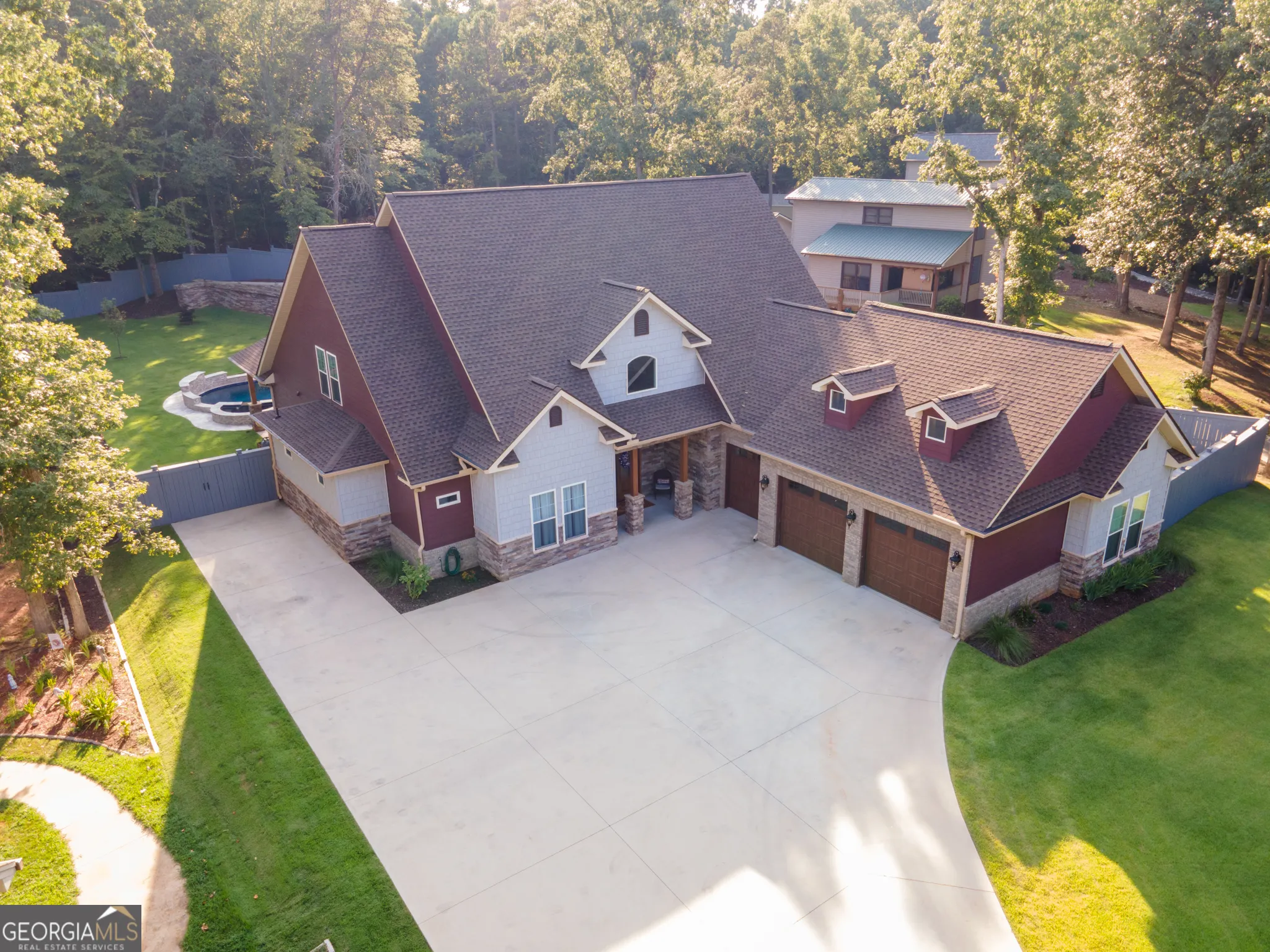 218 Riverlake Road
