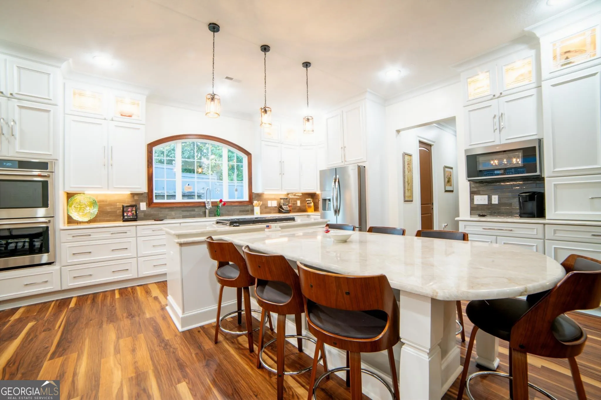 218 Riverlake Road