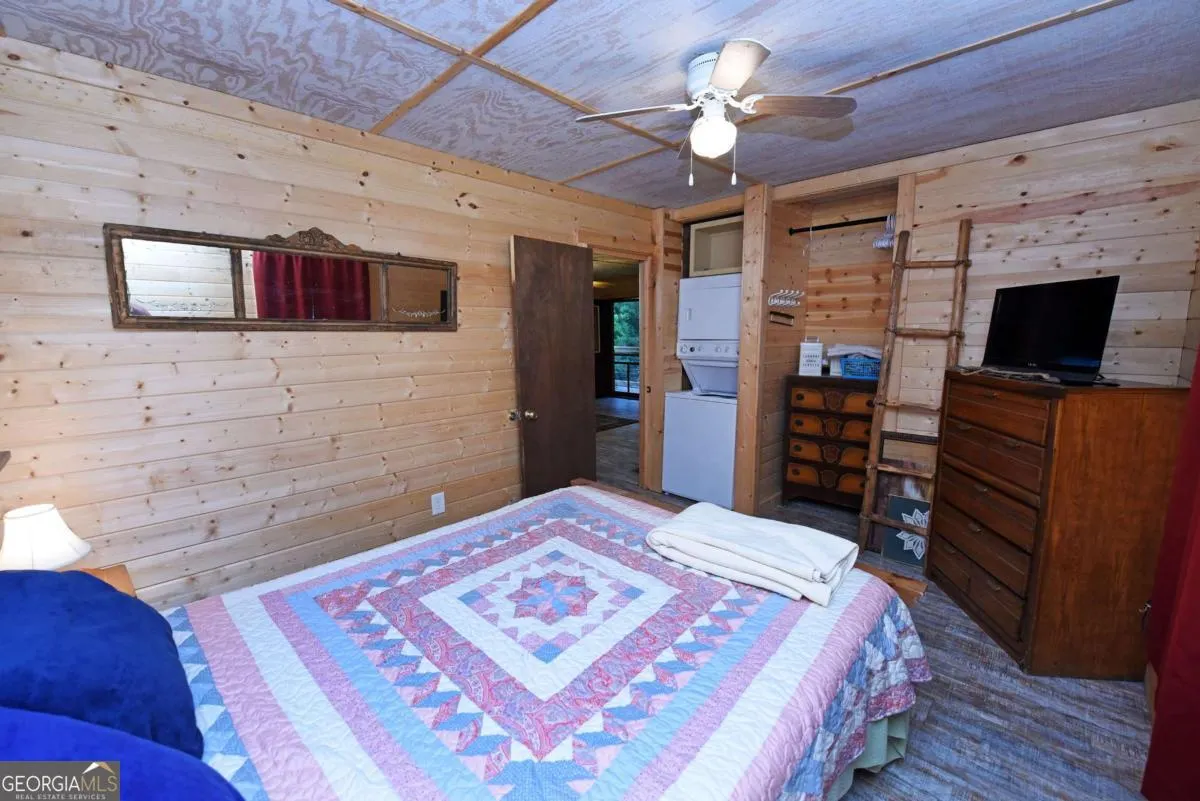 557 Hidden Pines Court