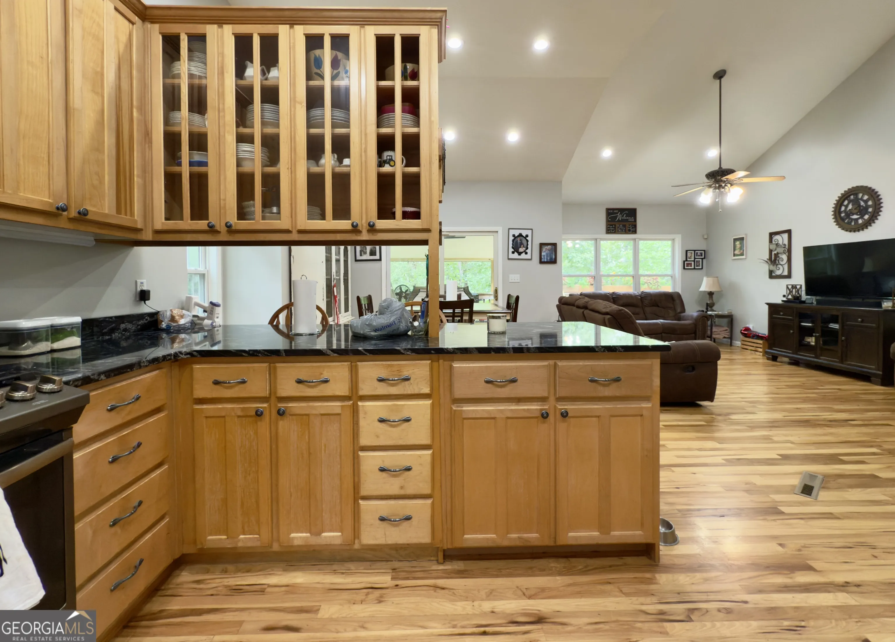 987 Peaceful Valley Drive