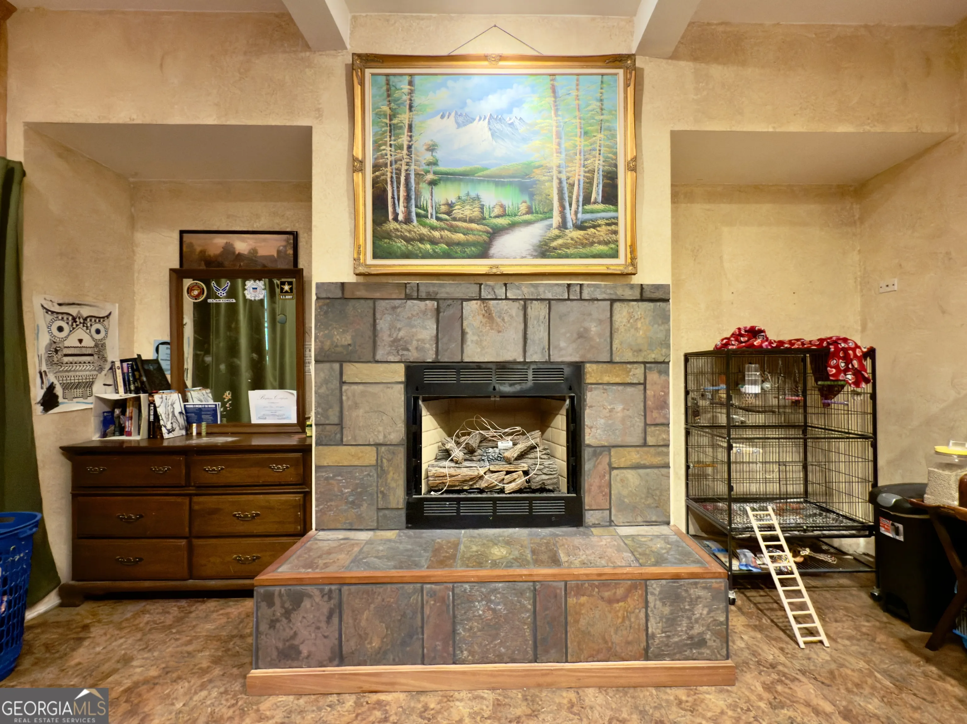 987 Peaceful Valley Drive