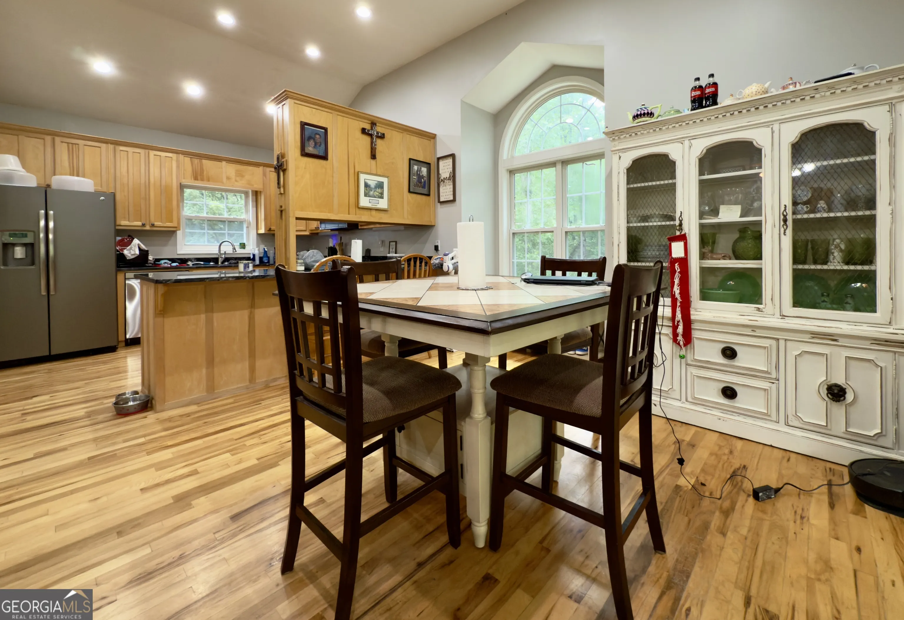 987 Peaceful Valley Drive
