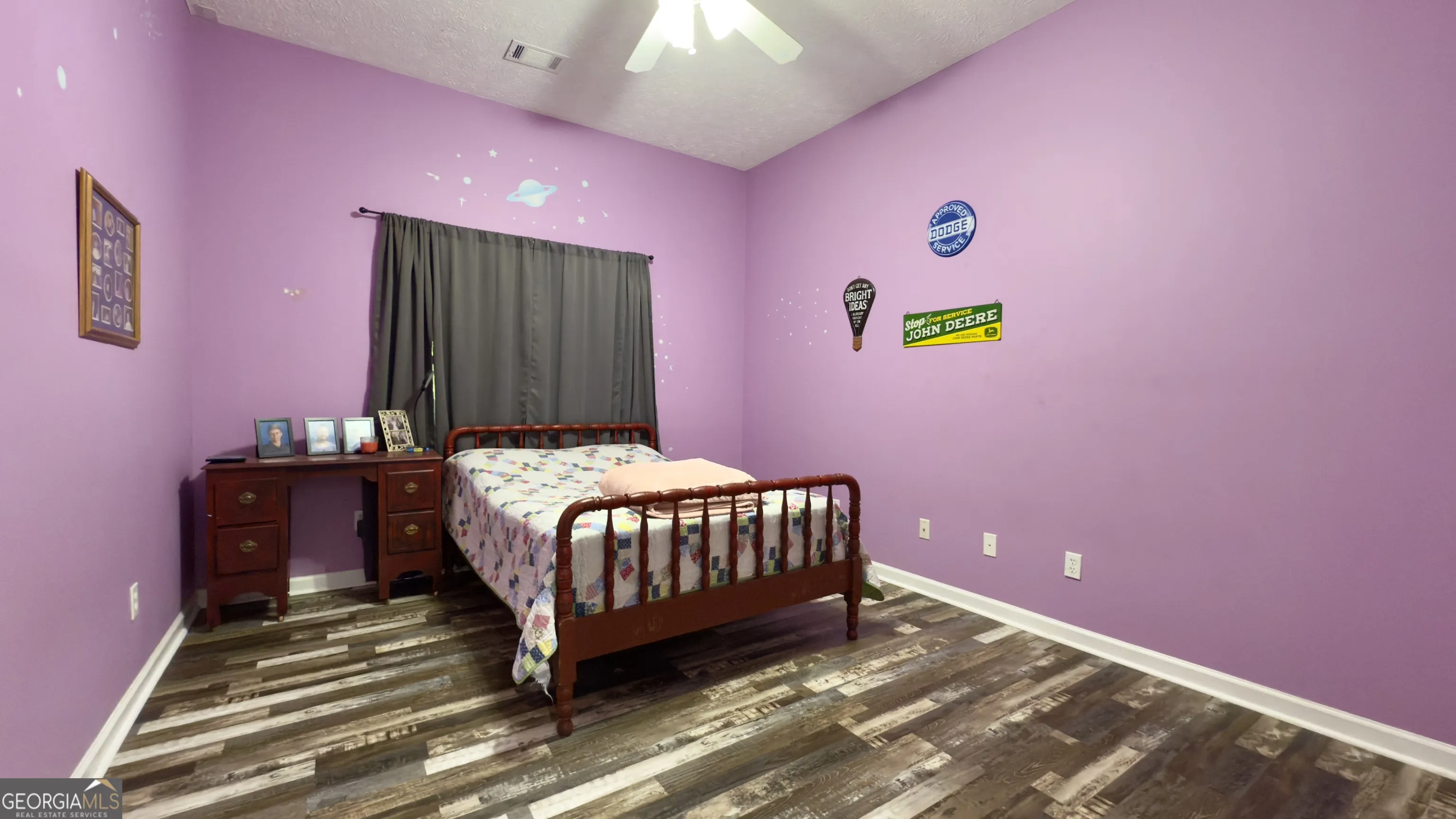 987 Peaceful Valley Drive