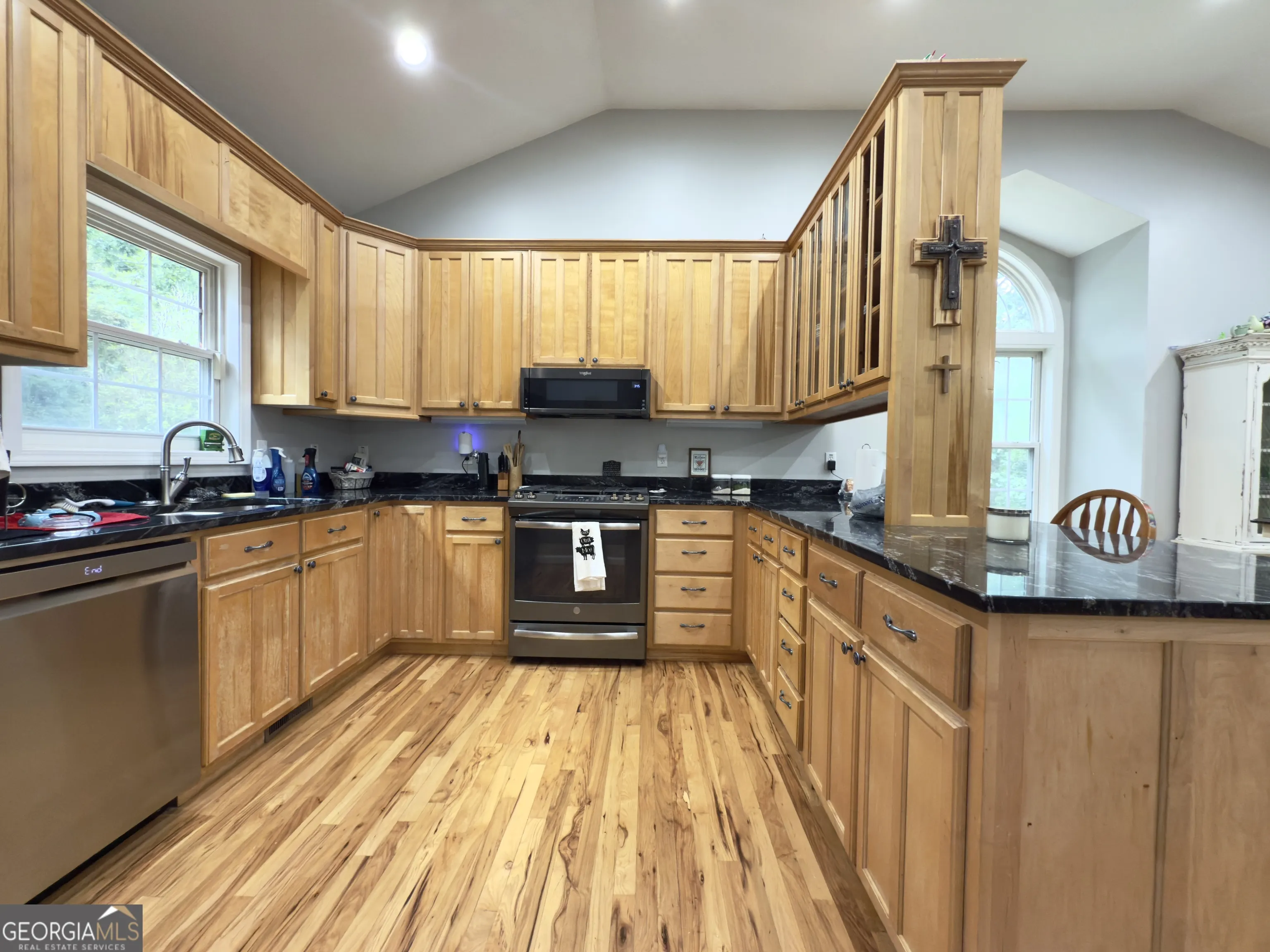 987 Peaceful Valley Drive