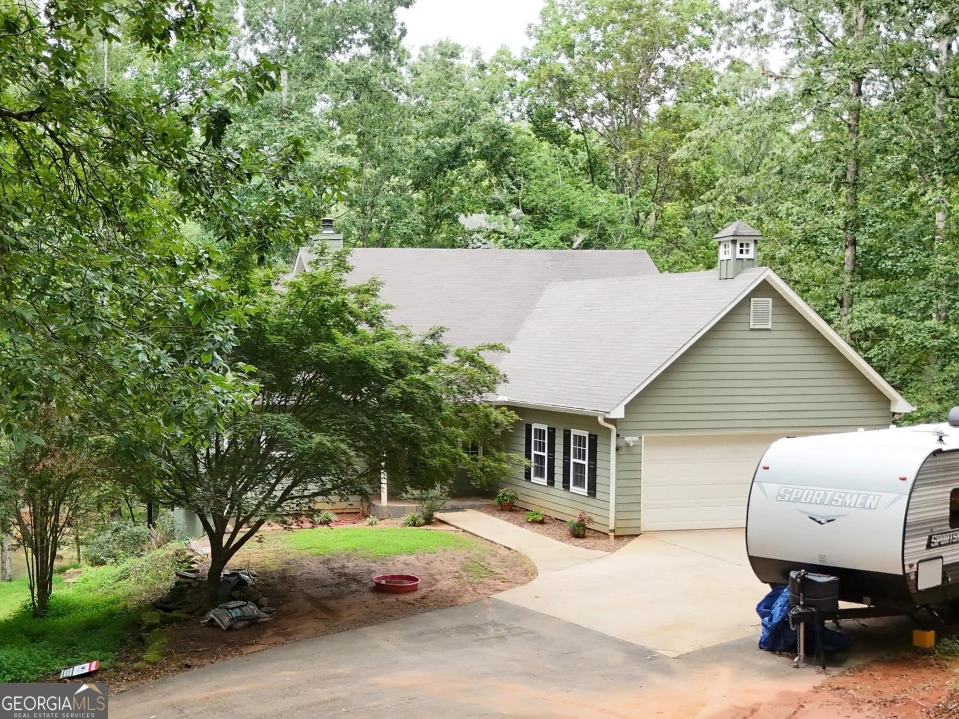 987 Peaceful Valley Drive