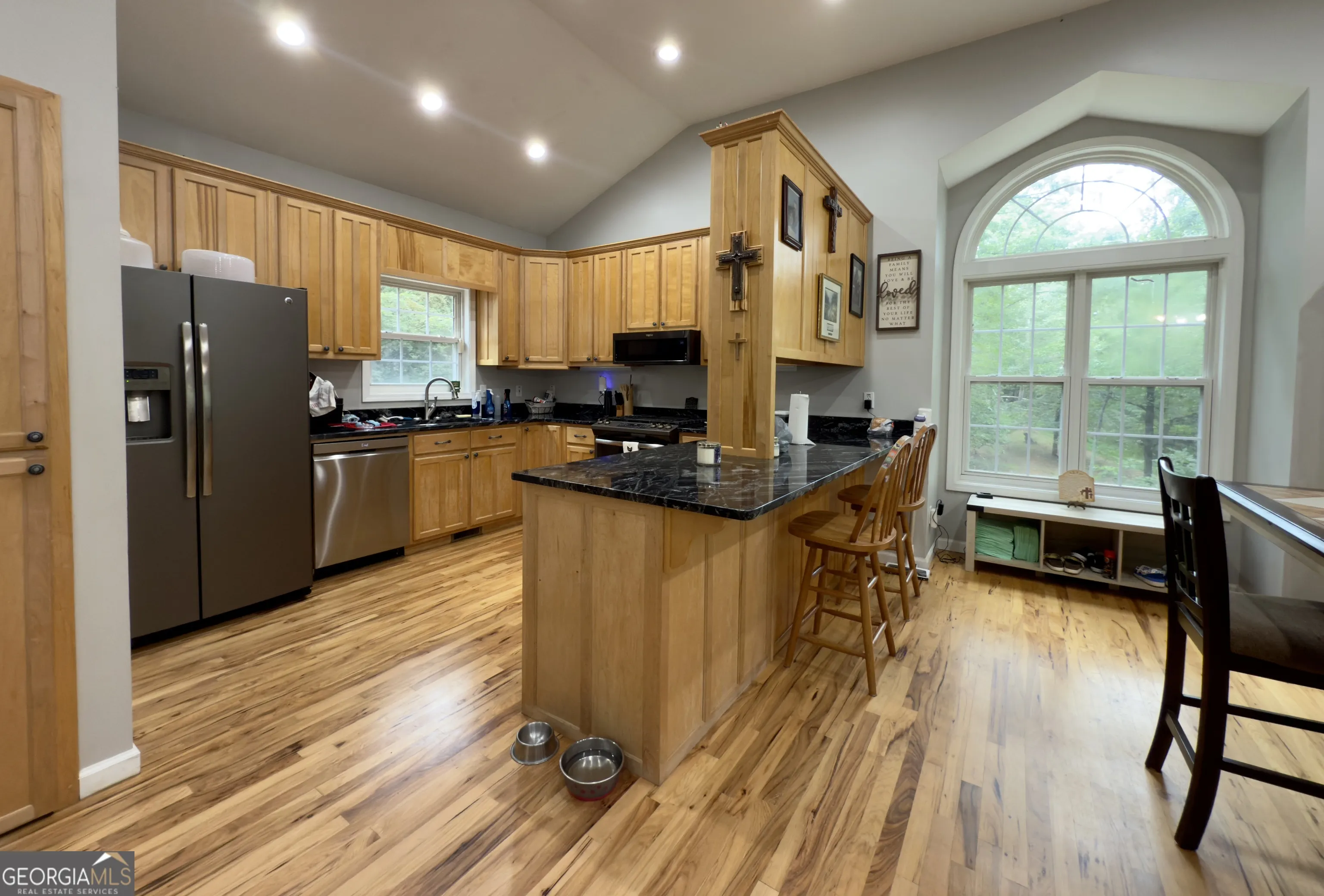 987 Peaceful Valley Drive