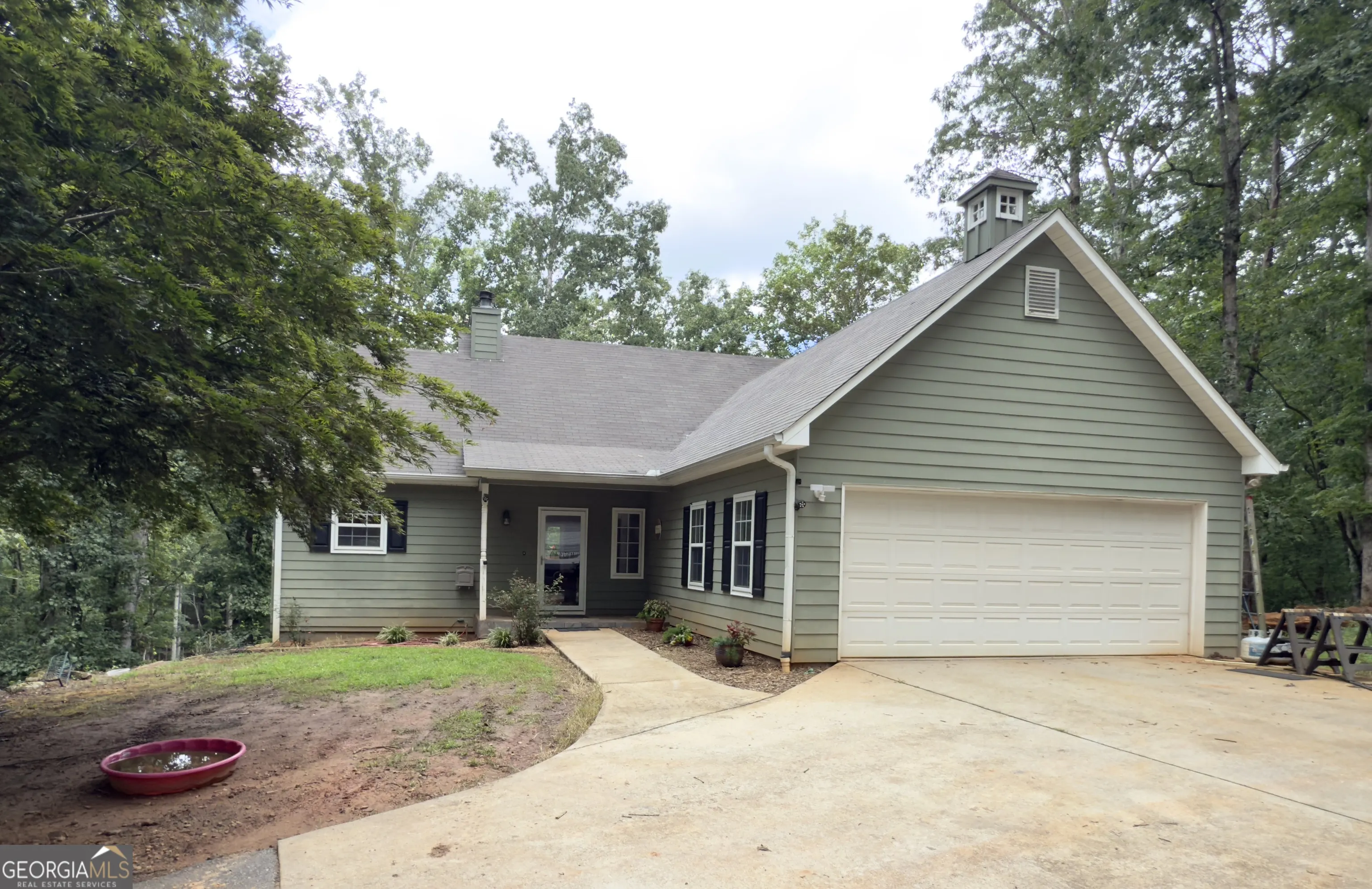 987 Peaceful Valley Drive