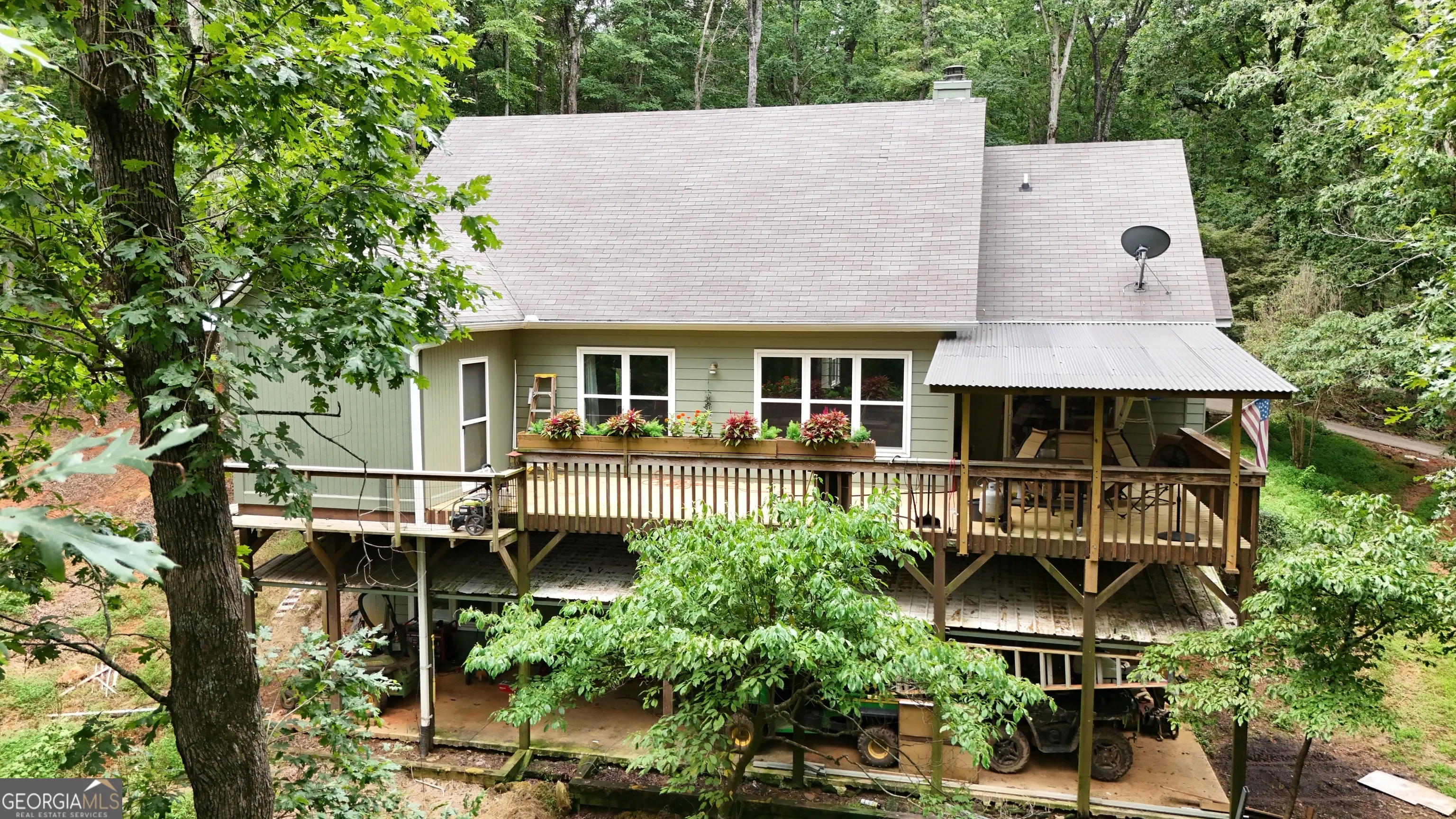 987 Peaceful Valley Drive