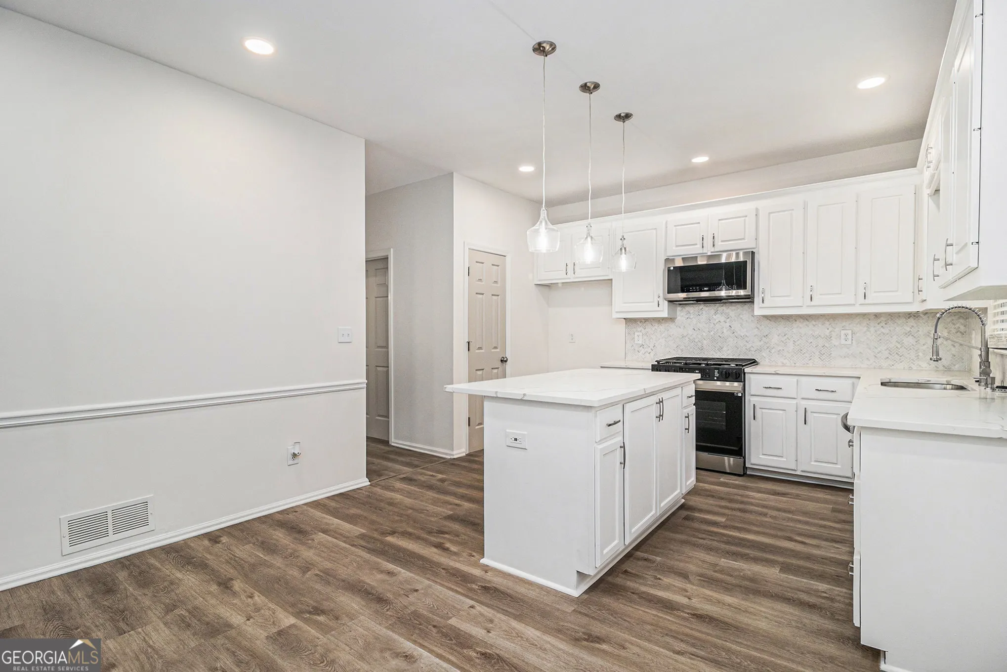 1320 Kay Terrace SE
