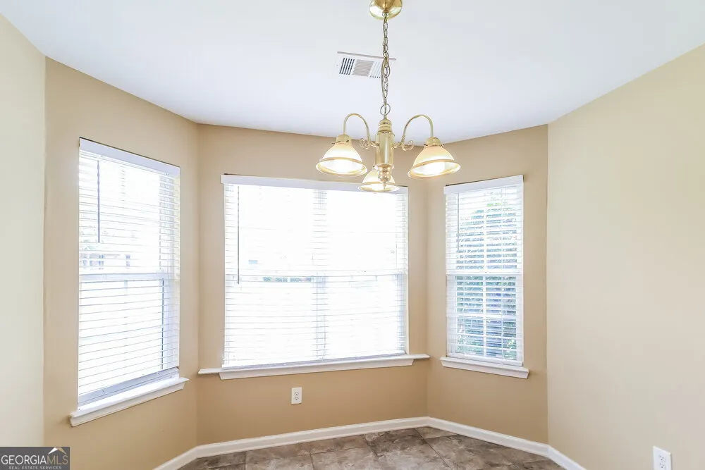 295 Lakeview Trail