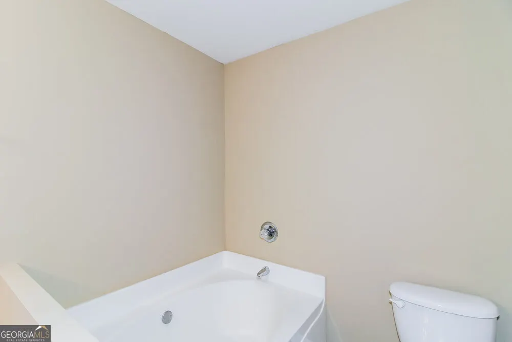 295 Lakeview Trail