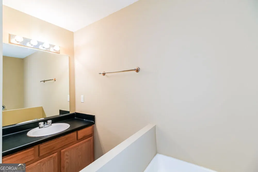 295 Lakeview Trail