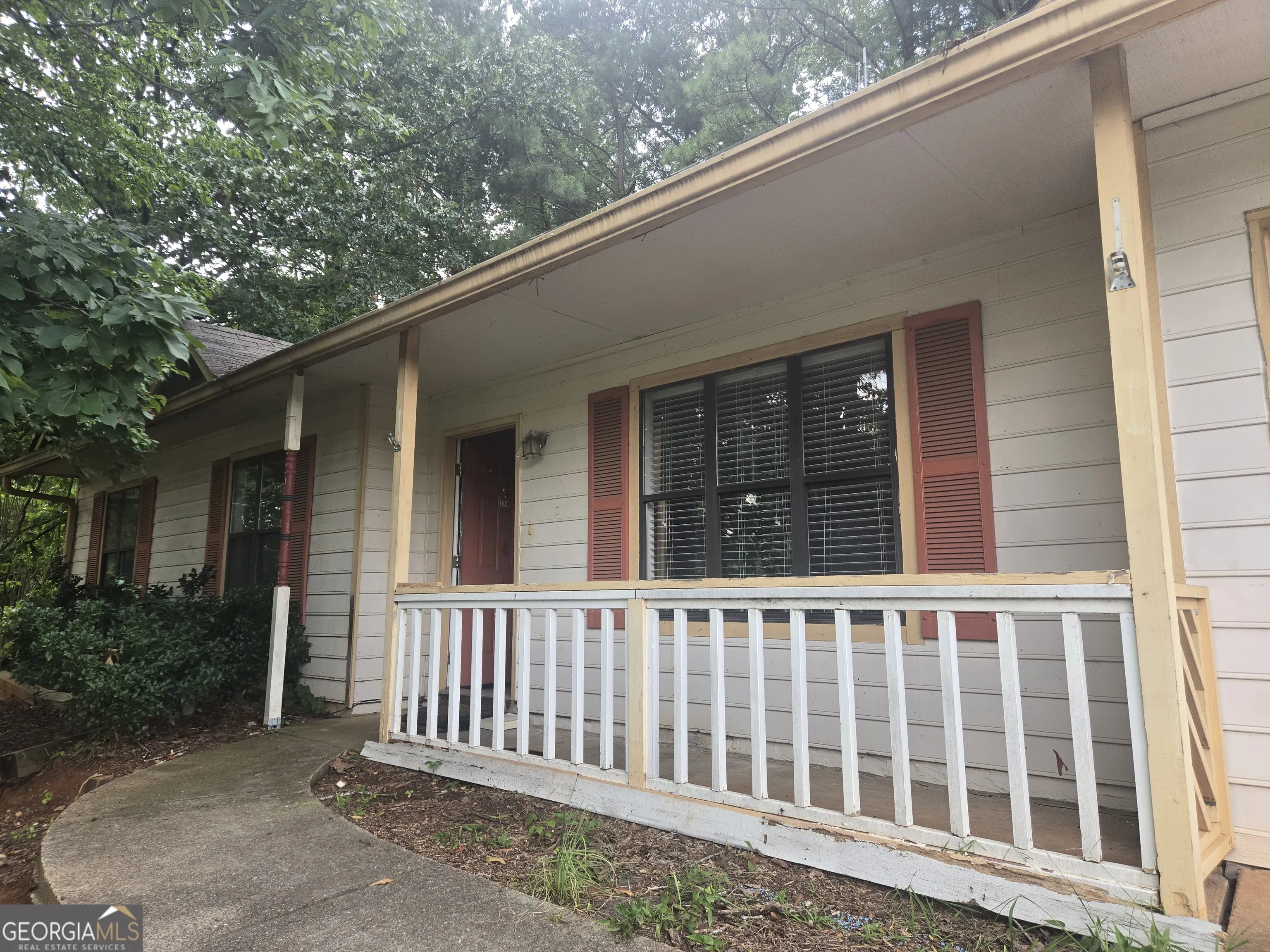 139 River Oaks Drive