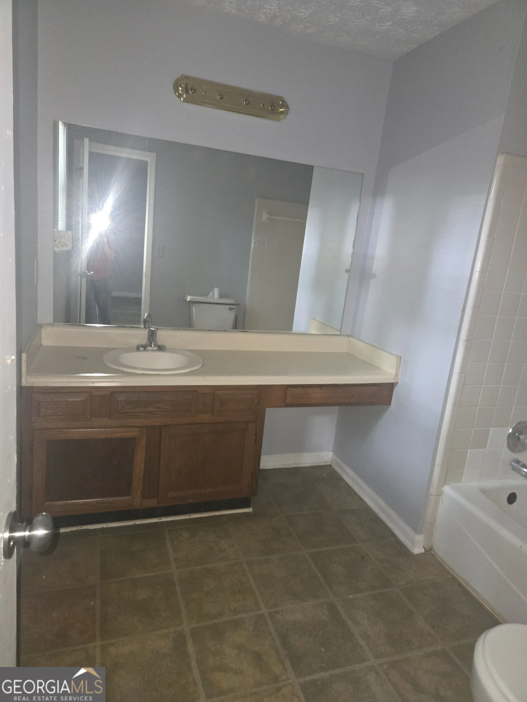 139 River Oaks Drive
