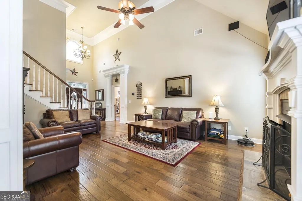 258 Southfield Court