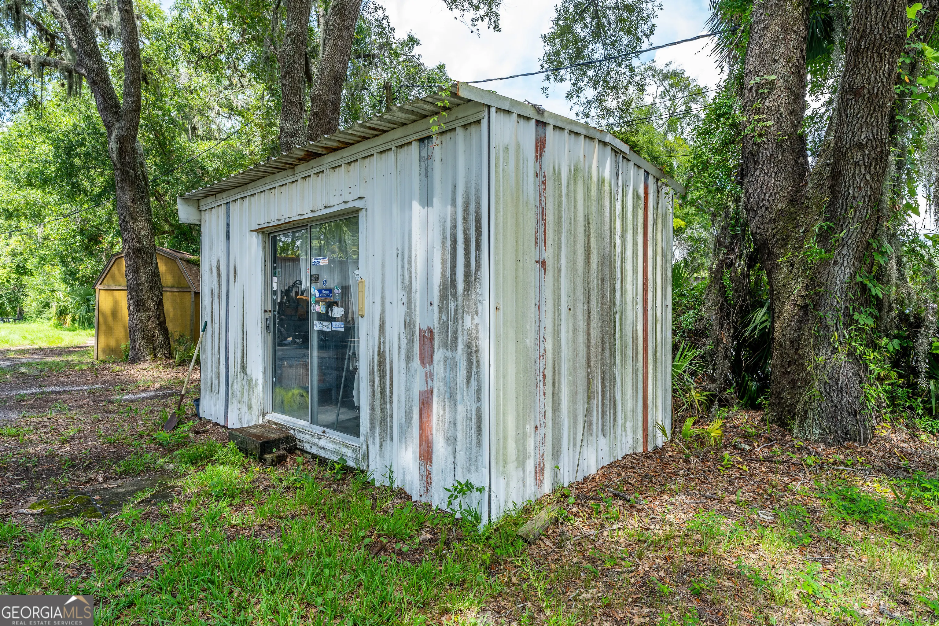 6111 New Jesup Highway