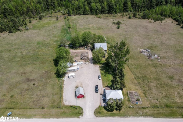 4357 PENETANGUISHENE Road, Springwater