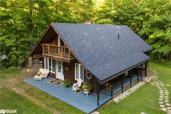 607 MOUNT ST. LOUIS W Road, Hillsdale