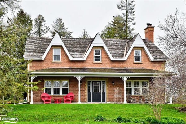3734 124 COUNTY Road, Clearview