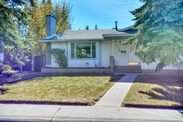 5004 Nesbitt Road NW, Calgary