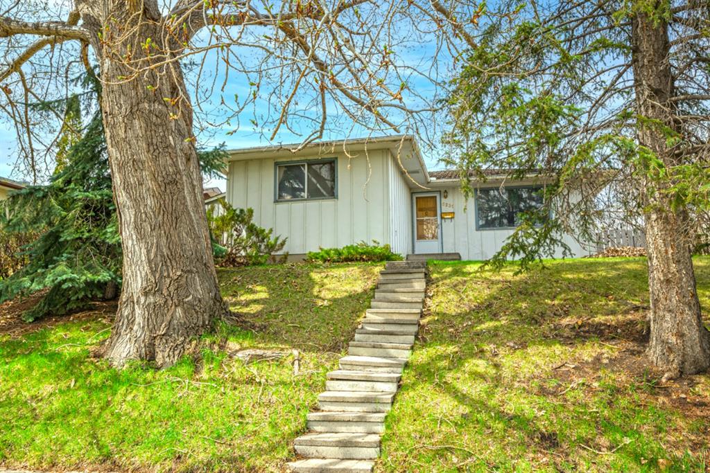 Listing A1212926 - Large Photo # 4