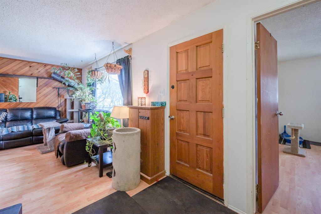 Listing A1212926 - Large Photo # 6