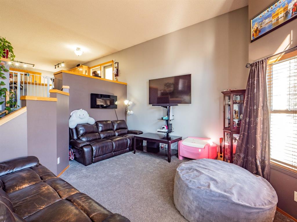 Listing A1227078 - Large Photo # 4