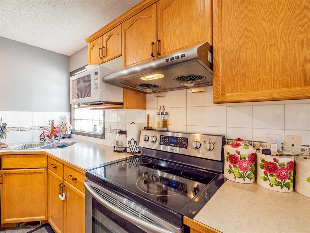 Listing A1227078 - Large Photo # 7