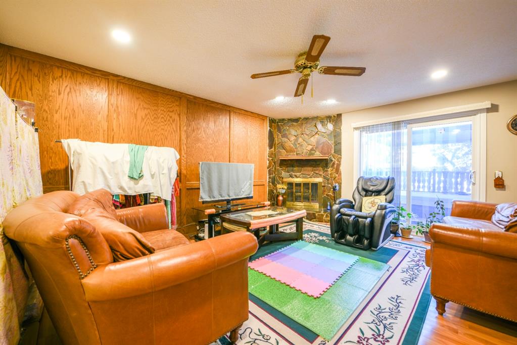 Listing A1235900 - Large Photo # 12