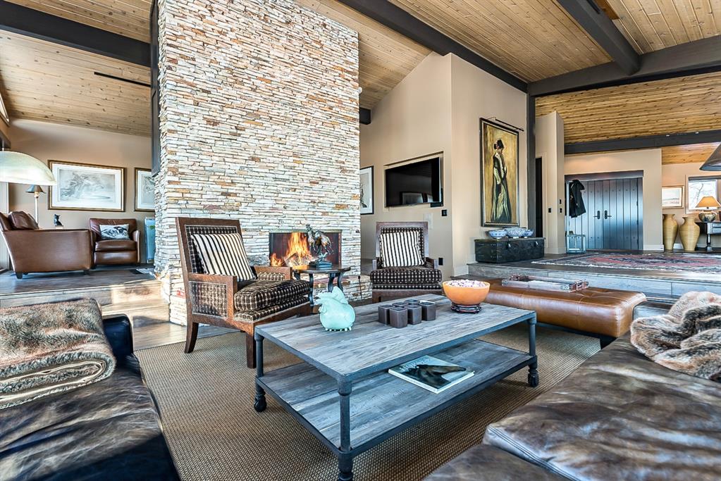 Listing A1240889 - Large Photo # 11