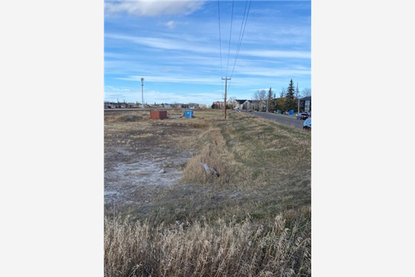 305 Tower  Lane Drive SW, Airdrie