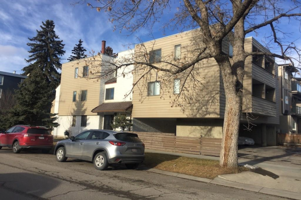 802 4 Street NE, Calgary