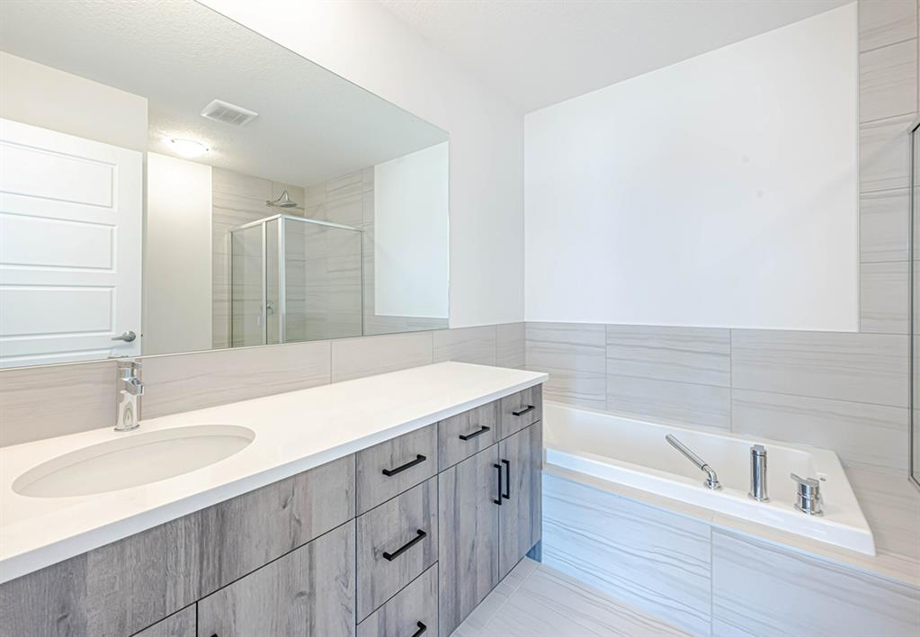 Listing A1243498 - Large Photo # 30