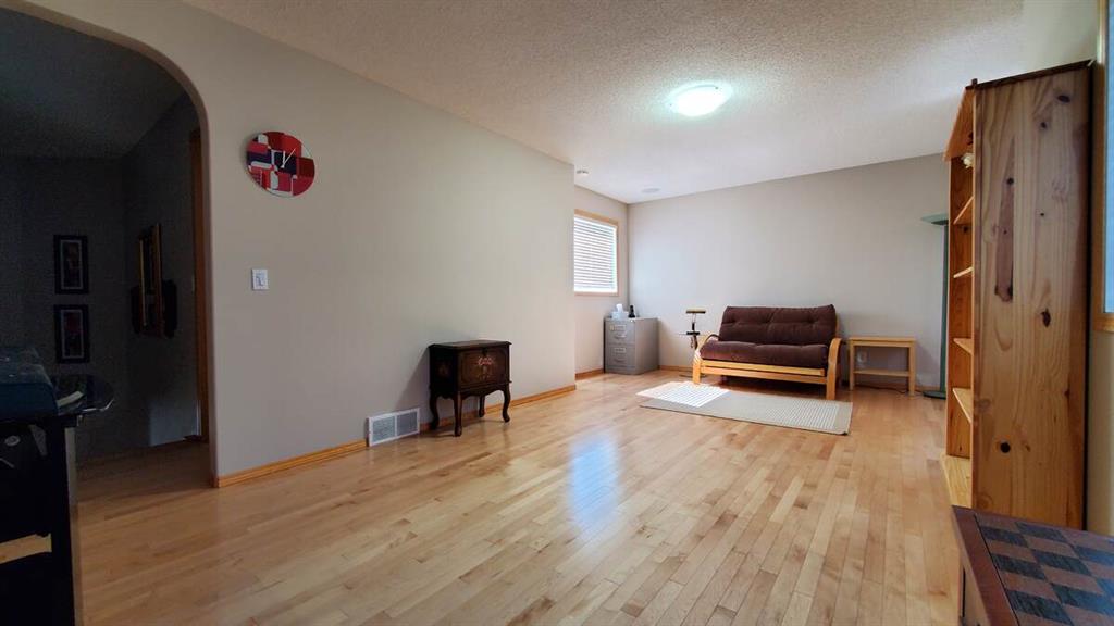 Listing A1253323 - Large Photo # 29
